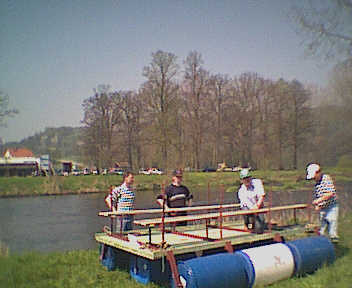 An der Abfahrtsstelle in Wechselburg